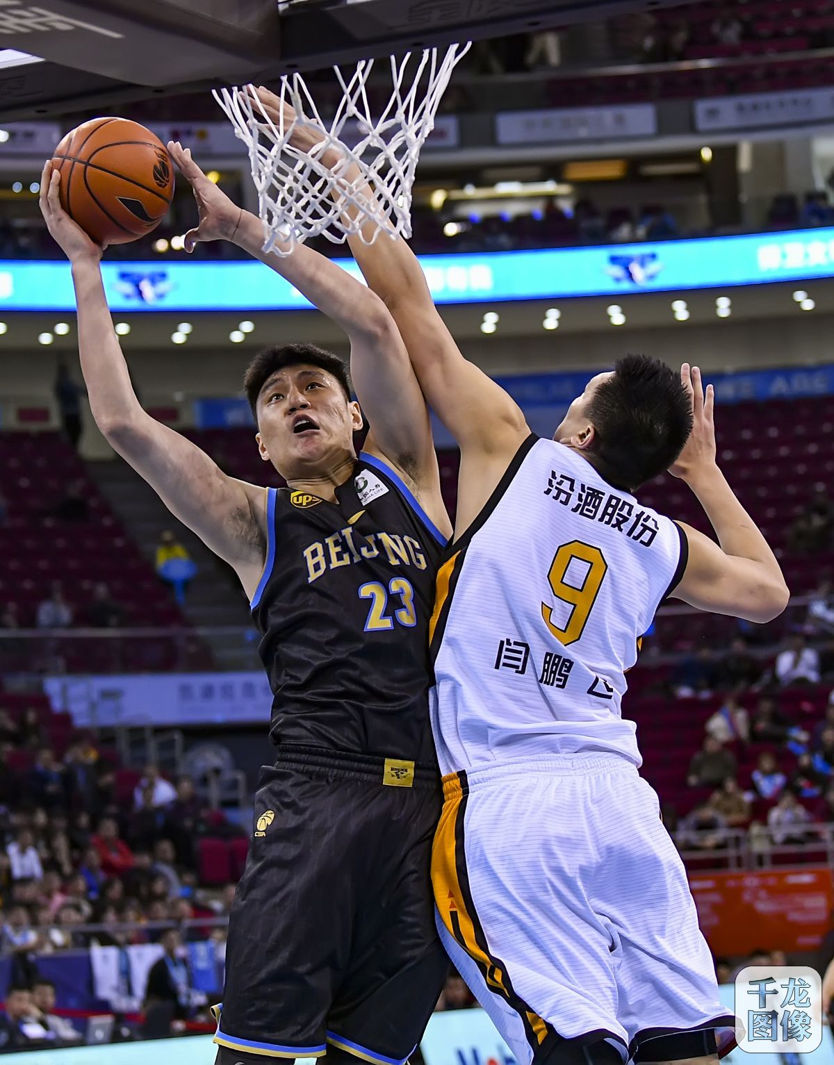 并在反击中 并在反击中