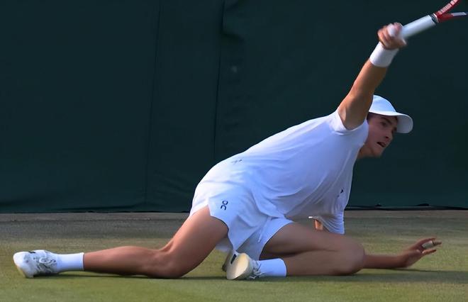 不僅取決于 不僅取決于