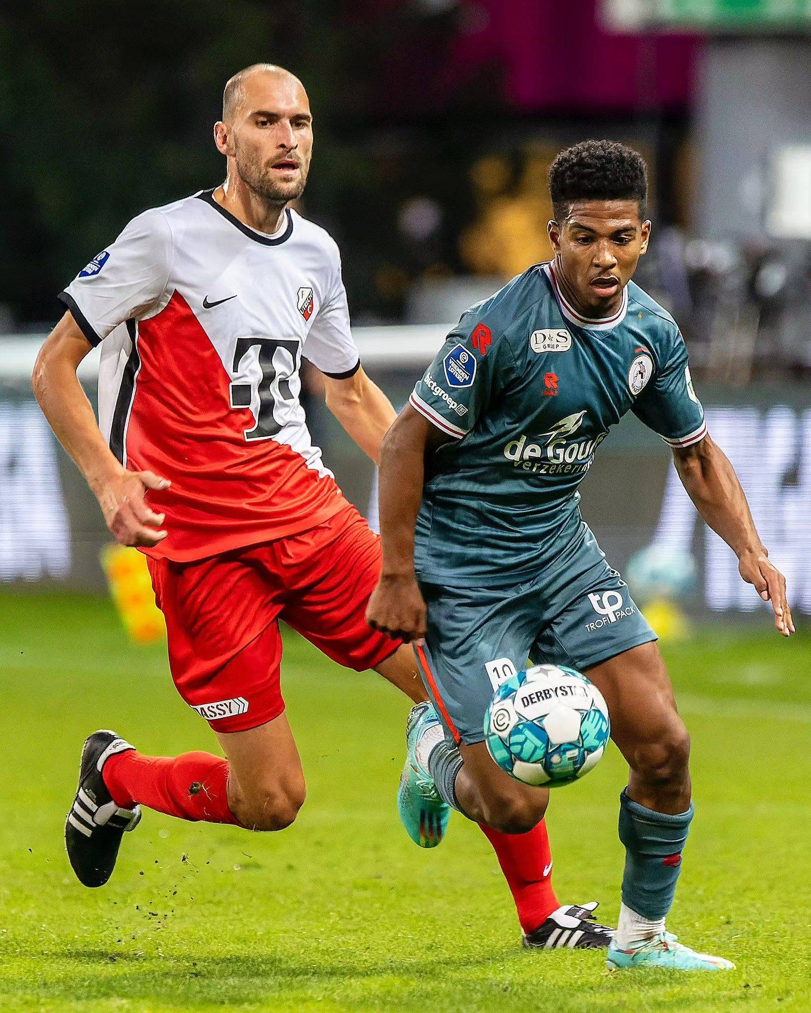 的竞争中 的竞争中