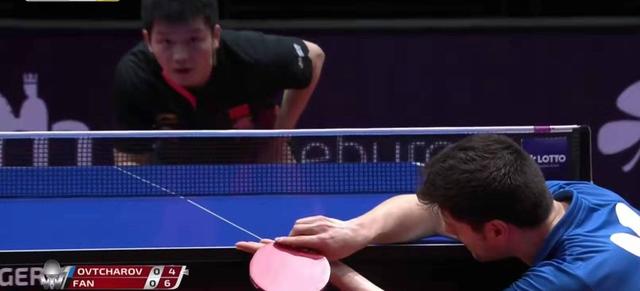 库里下场 库里下场